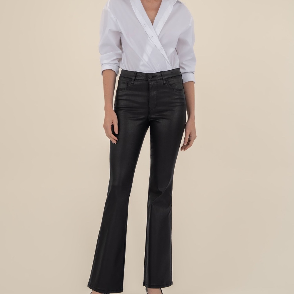 Kut from the Kloth Ana Coated High Rise Flare Size 1212 / Black